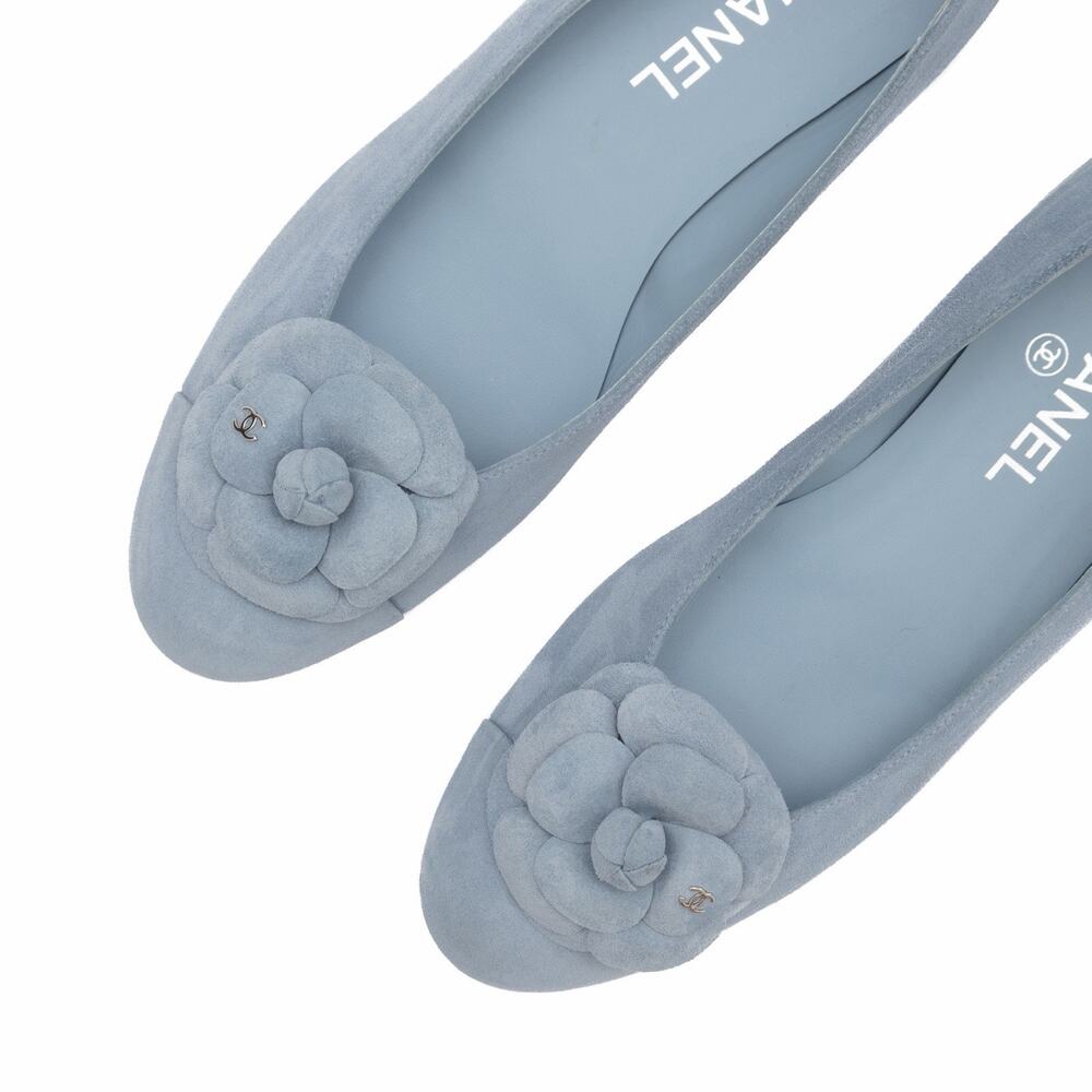 CHANEL 24P Suede Interlocking CC Camellia Cap Ballet Flats Blue Size 39 US 9 - Picture 3 of 16